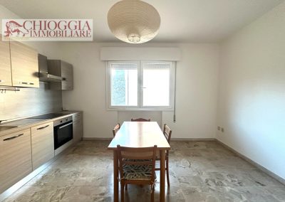 Rif.44 - SANT'ANNA, APPARTAMENTO CON GARAGE. Euro 83.000.