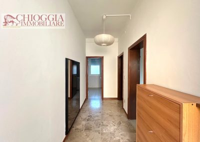 Rif.44 - SANT'ANNA, APPARTAMENTO CON GARAGE. Euro 83.000.