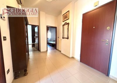 RIF.76 - CHIOGGIA, SALONI - APPARTAMENTO CON GARAGE