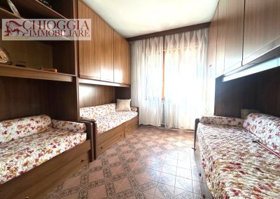 RIF.76 - CHIOGGIA, SALONI - APPARTAMENTO CON GARAGE