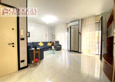 RIF.36 - SOTTOMARINA - 80 mq, DUE CAMERE MATRIMONIALI.