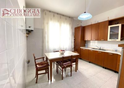 RIF.36 - SOTTOMARINA - 80 mq, DUE CAMERE MATRIMONIALI.