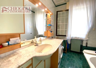 RIF.36 - SOTTOMARINA - 80 mq, DUE CAMERE MATRIMONIALI.