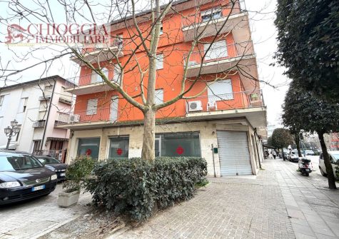 RIF.80 – SOTTOMARINA CENTRO: GARAGE DI 23 mq.