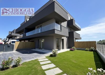 RIF.62B - PRONTA CONSEGNA, VILLA CON GIARDINO.