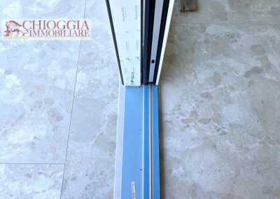 RIF.62B - PRONTA CONSEGNA, VILLA CON GIARDINO.