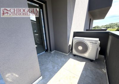 RIF.62B - PRONTA CONSEGNA, VILLA CON GIARDINO.
