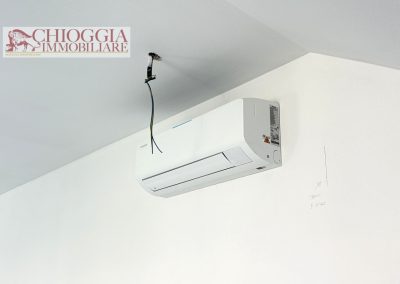 RIF.62B - PRONTA CONSEGNA, VILLA CON GIARDINO.