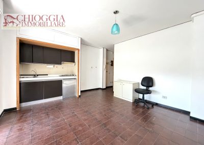 RIF.868 - ISOLAVERDE, APPARTAMENTO CON VISTA SULLE PISCINE.