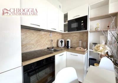 RIF.144 - "ISA RESIDECE", CON GARAGE € 127.000.