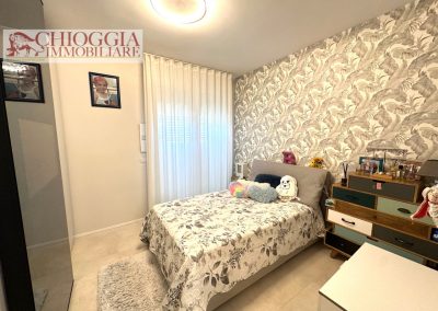 RIF.9 - "CA' DELLA MORA", SPLENDIDO APPARTAMENTO IN CENTRO CON GARAGE.