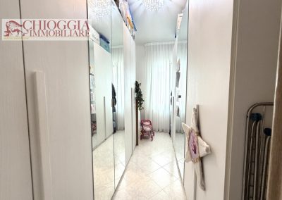 RIF.849 - SOTTOMARINA CENTRO, 130 mq CON INGRESSO INDIPENDENTE.