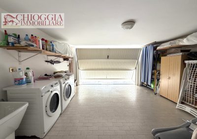 RIF.95 - SOTTOMARINA, VILLA A SCHIERA DI TESTA.