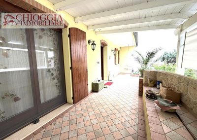 RIF.155 - SOTTOMARINA, CASA SINGOLA. Euro 318.000.