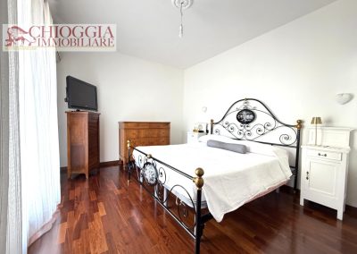 RIF.155 - SOTTOMARINA, CASA SINGOLA. Euro 318.000.