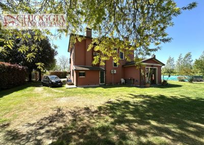 RIF.52 - VILLA VENETA CON GRANDE PARCO E ACCESSO AI CANALI