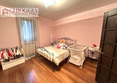 RIF.52 - VILLA VENETA CON GRANDE PARCO E ACCESSO AI CANALI