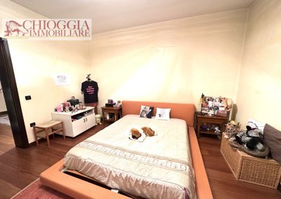 RIF.52 - VILLA VENETA CON GRANDE PARCO E ACCESSO AI CANALI