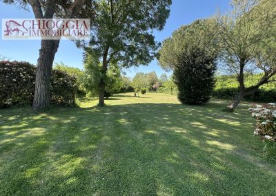 RIF.52 - VILLA VENETA CON GRANDE PARCO E ACCESSO AI CANALI